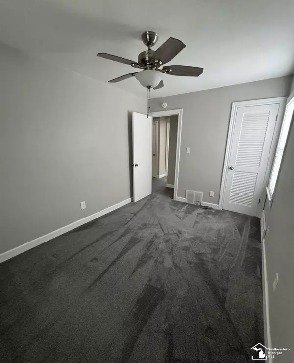 17765 Ruth Street, Melvindale, MI 48122