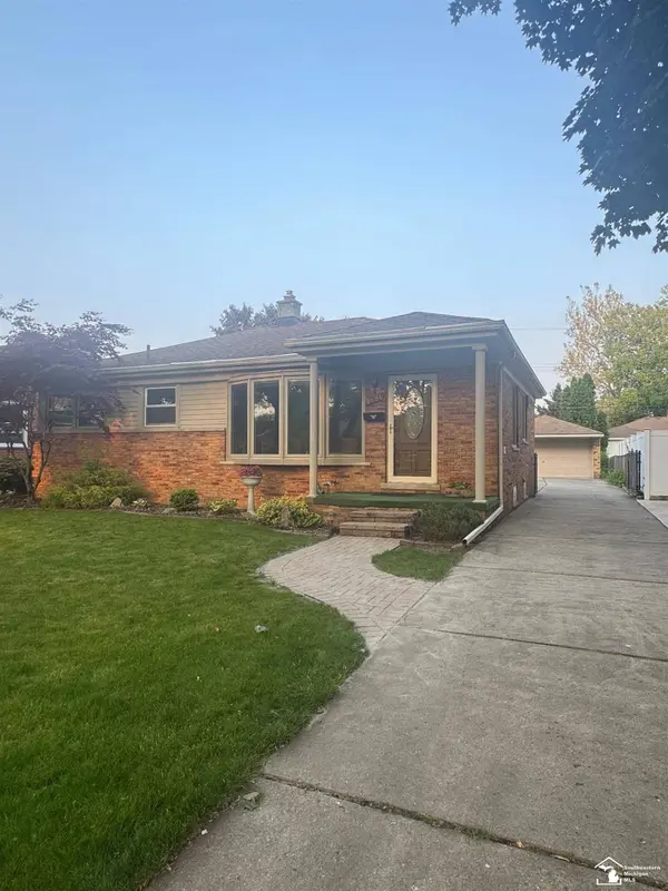 8691 Louise Street, Allen Park, MI 48101