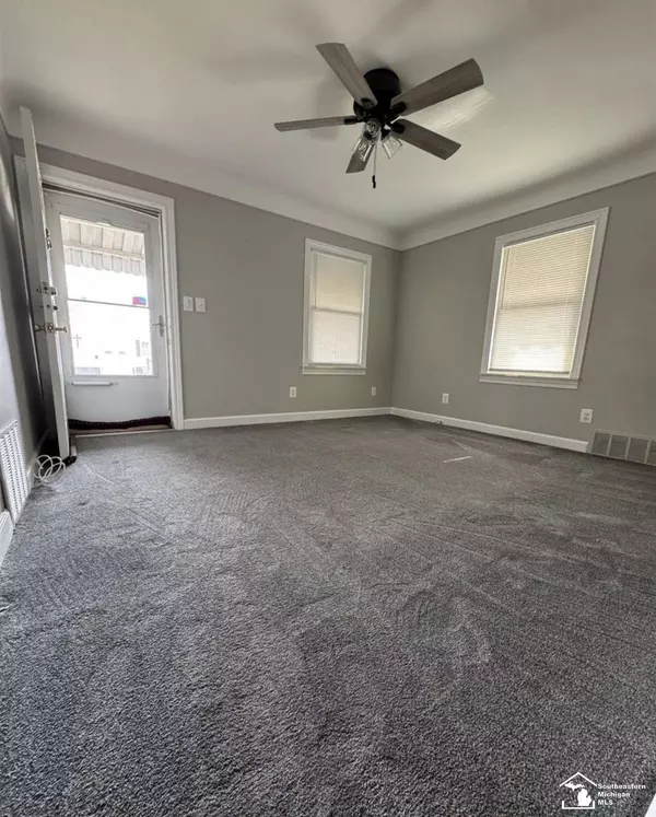 17765 Ruth Street, Melvindale, MI 48122