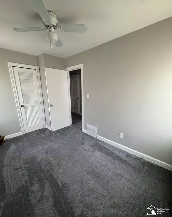 17765 Ruth Street, Melvindale, MI 48122