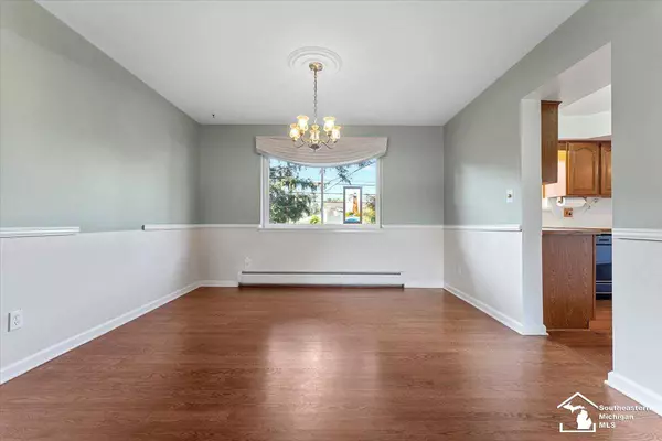 34283 Six Mile Road, Livonia, MI 48152