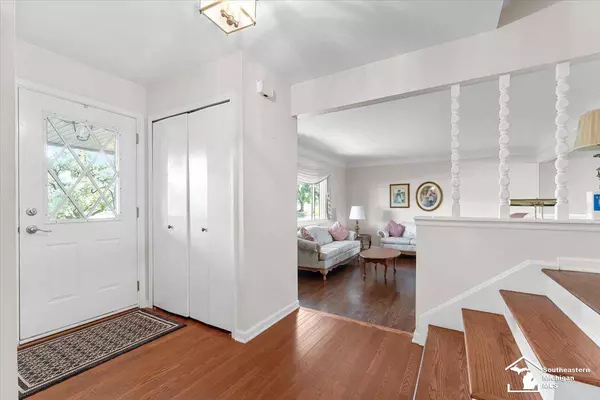 34283 Six Mile Road, Livonia, MI 48152