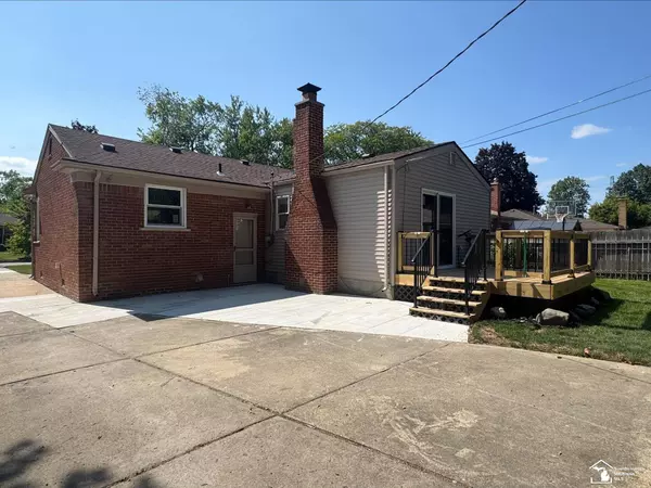 6365 Kolb Road, Allen Park, MI 48101