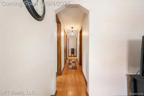 15246 Jonas Avenue, Allen Park, MI 48101 1712