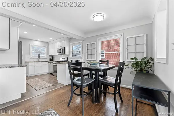 8439 Louise Avenue, Allen Park, MI 48101 1446