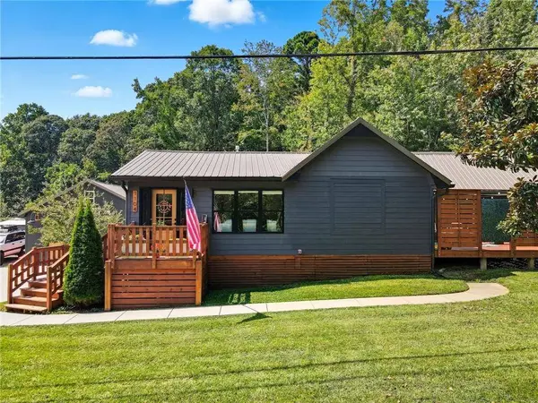 1104 Palm ST, Canton, GA 30115