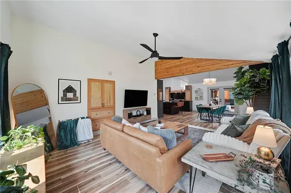 1104 Palm ST, Canton, GA 30115