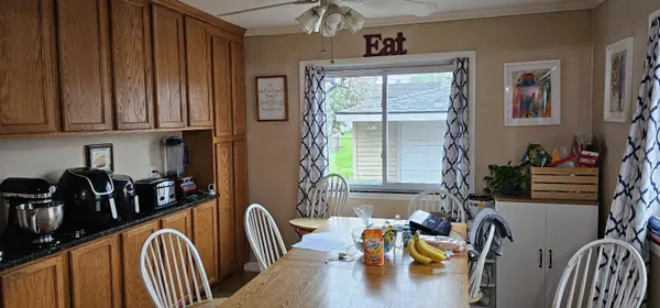 26220 Winton Street, Saint Clair Shores, MI 48081