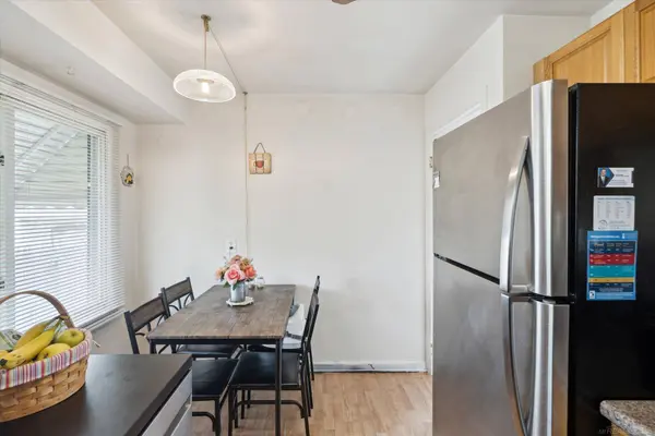 19481 Indian Street, Redford, MI 48240