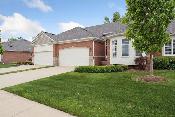14972 Village Park Circle Circle, Shelby Twp, MI 48315