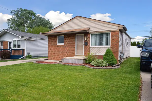 31920 St Margaret, Saint Clair Shores, MI 48082