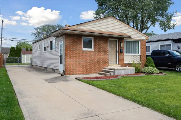 31920 St Margaret, Saint Clair Shores, MI 48082