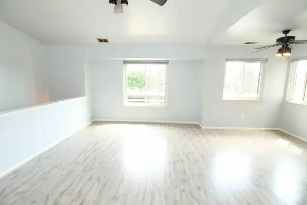 27723 Harrison Woods Lane, Harrison Township, MI 48045