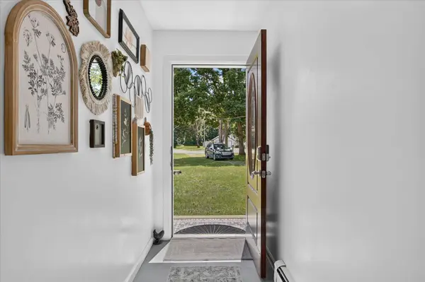26844 Shiawassee Street, Southfield, MI 48033