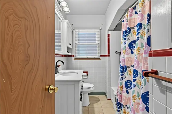 15640 Stricker Avenue, Eastpointe, MI 48021
