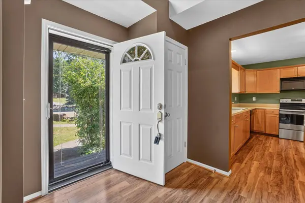 5677 Cartago Drive, Lansing, MI 48911