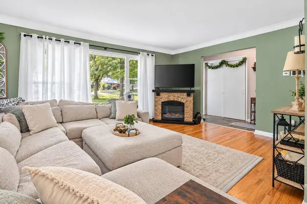 21940 Wendell Street, Clinton Twp, MI 48036