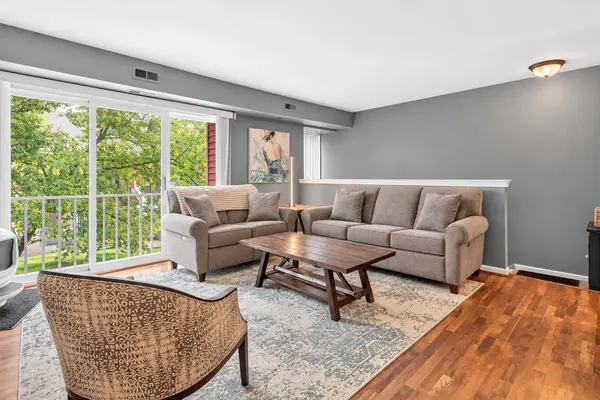 507 Sunset Lane, Saint Clair Shores, MI 48082