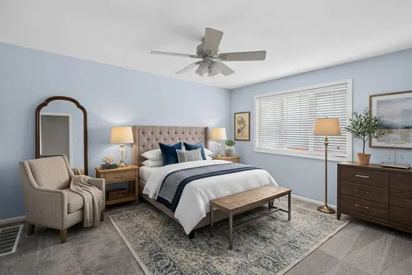 25749 Woodward Avenue #106, Royal Oak, MI 48067