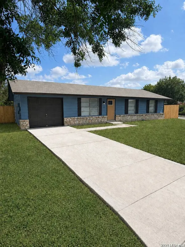 6103 VISTA VALLEY DR, San Antonio, TX 78242