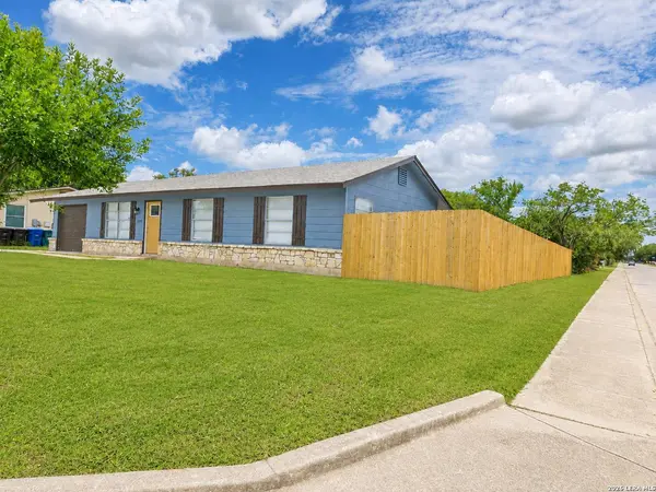 6103 VISTA VALLEY DR, San Antonio, TX 78242