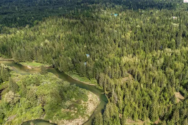 193 Grouse Road, Sandpoint, ID 83864