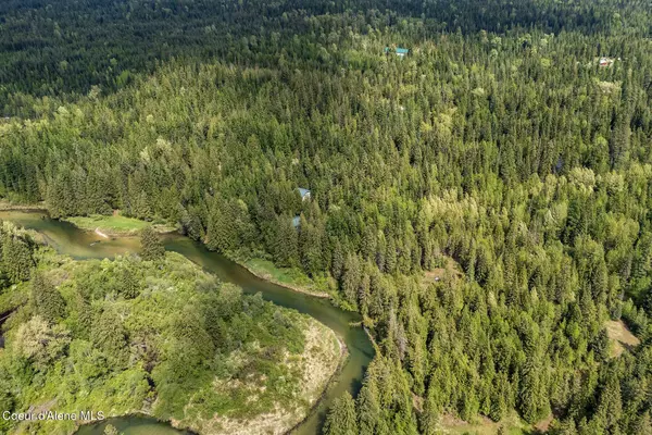 193 Grouse Rd, Sandpoint, ID 83864