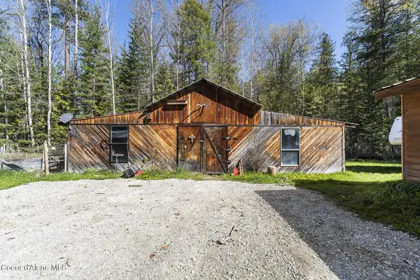 83 Cedar Grove, Sandpoint, ID 83864