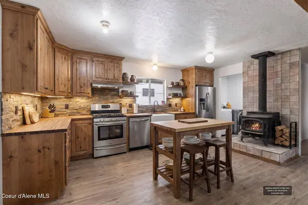 83 Cedar Grove, Sandpoint, ID 83864