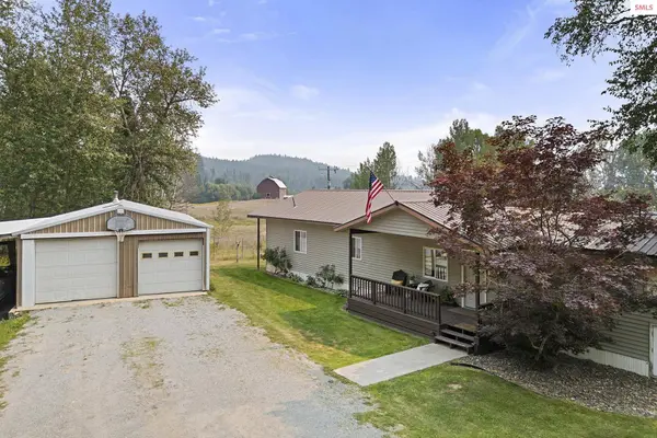 1365 Eastside Road, Priest River, ID 83856