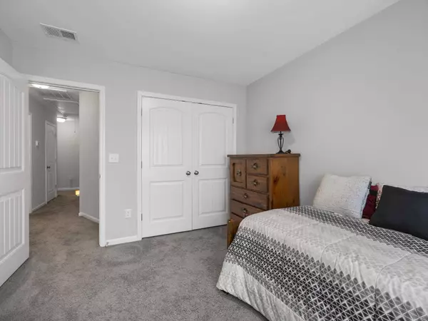 436 N Ivestor Court, Inman, SC 29349