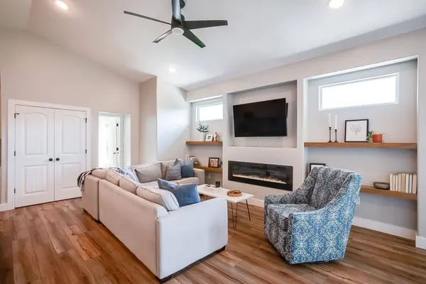 3005 E Reiss St, Park City, KS 67219