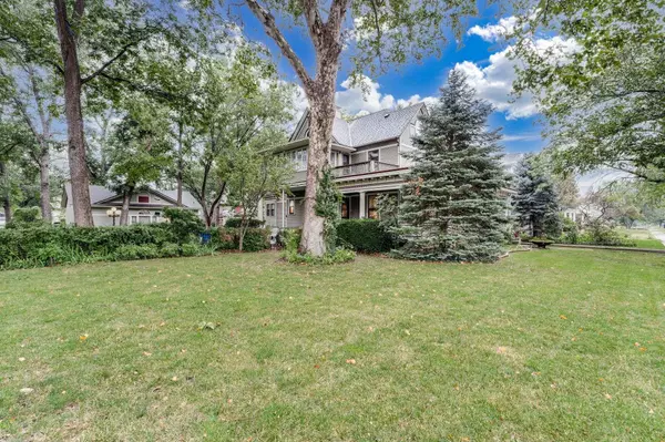 1421 N Park Pl, Wichita, KS 67203