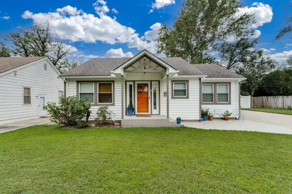 1531 W Julianne St, Wichita, KS 67203