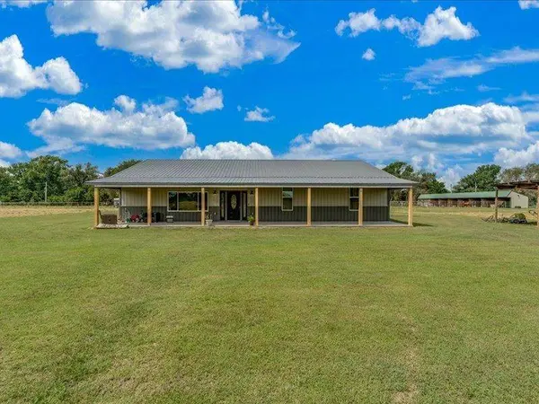 1183 E 120th, Belle Plaine, KS 67013