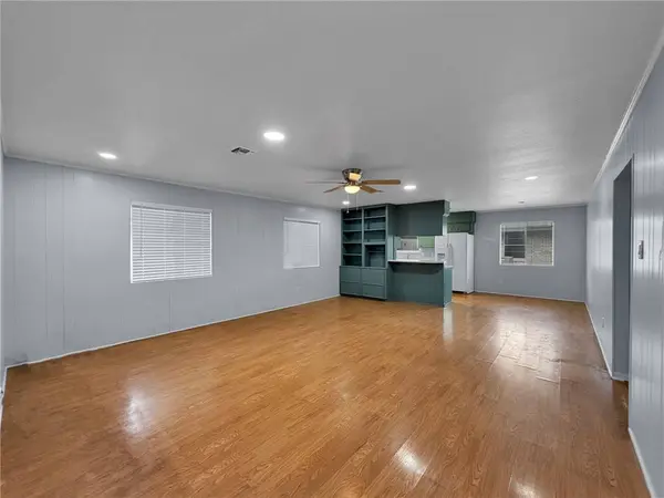 4302 Braggs DR, Corpus Christi, TX 78413