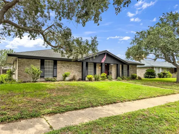 4302 Braggs DR, Corpus Christi, TX 78413