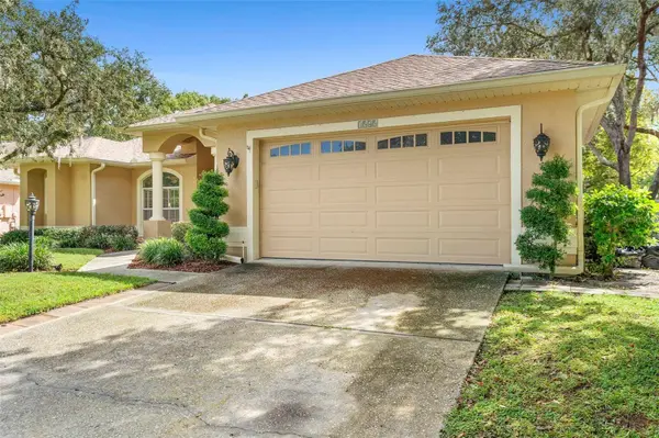 1545 HUNTERS STAND RUN, Oviedo, FL 32765