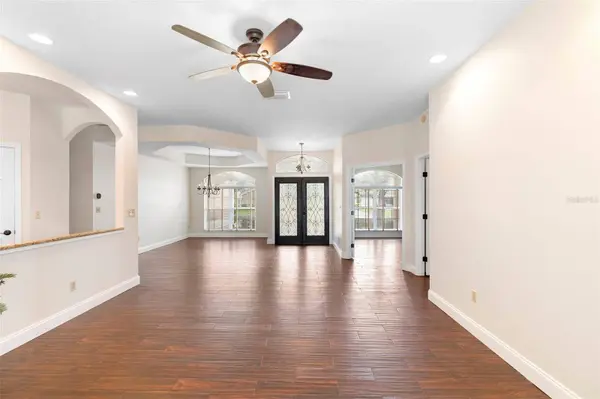 1545 HUNTERS STAND RUN, Oviedo, FL 32765