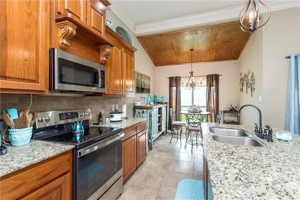 29586 SHEA LN, Denham Springs, LA 70726