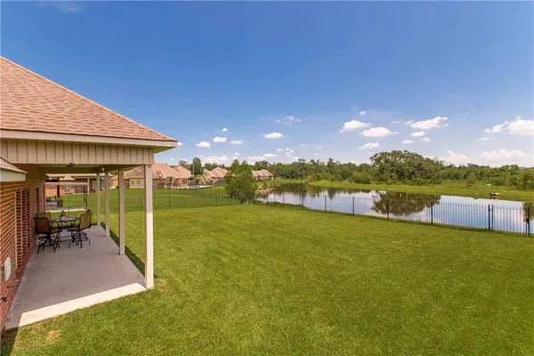 39397 OCEANVIEW AVE, Prairieville, LA 70769