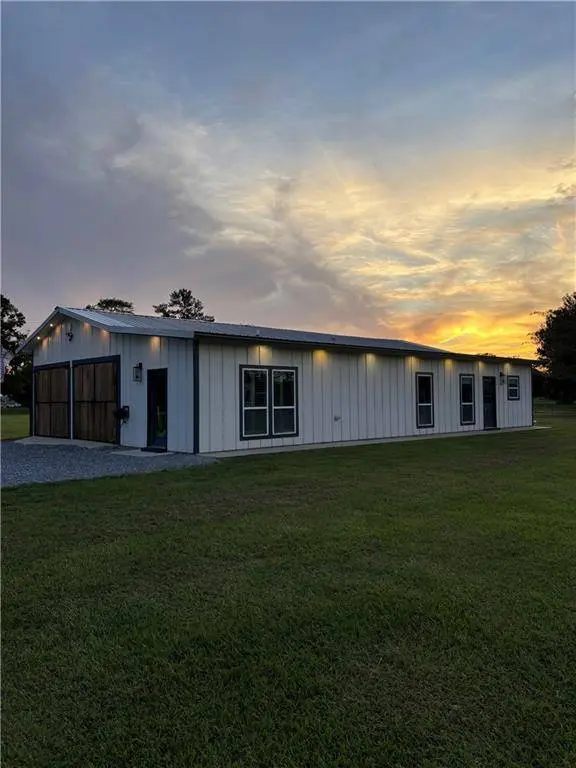 37110 WEISS RD, Denham Springs, LA 70706