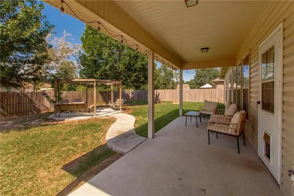 40340 CRESTWOOD LN, Ponchatoula, LA 70454
