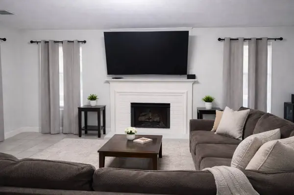 16910 Country Bridge RD, Houston, TX 77095