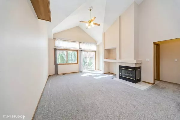 4400 Ep True Parkway #58, West Des Moines, IA 50265