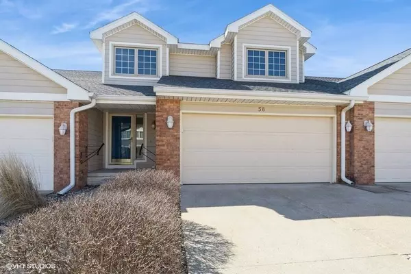 4400 Ep True Parkway #58, West Des Moines, IA 50265