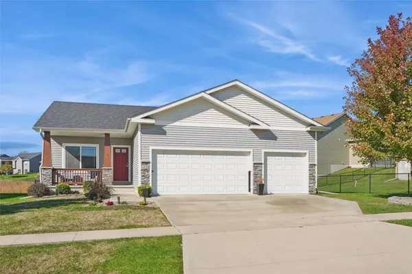 1216 Tuscany Drive SE, Altoona, IA 50009