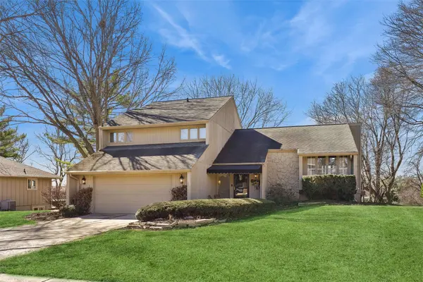 2920 Eula Drive, Urbandale, IA 50322