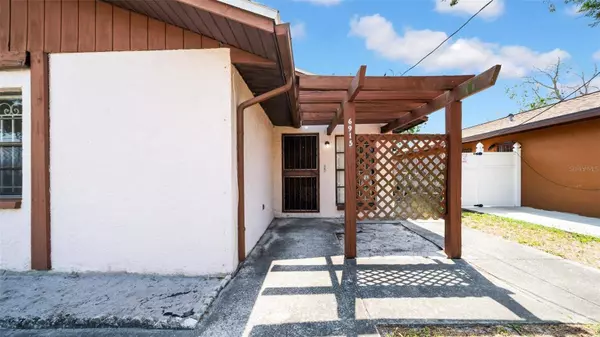 6915 N HUBERT AVE, Tampa, FL 33614