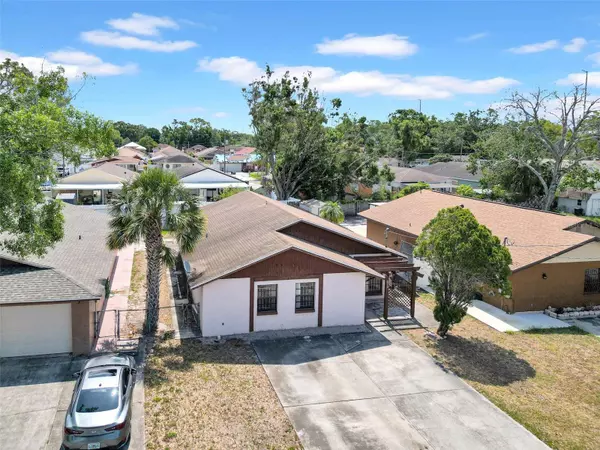 6915 N HUBERT AVE, Tampa, FL 33614